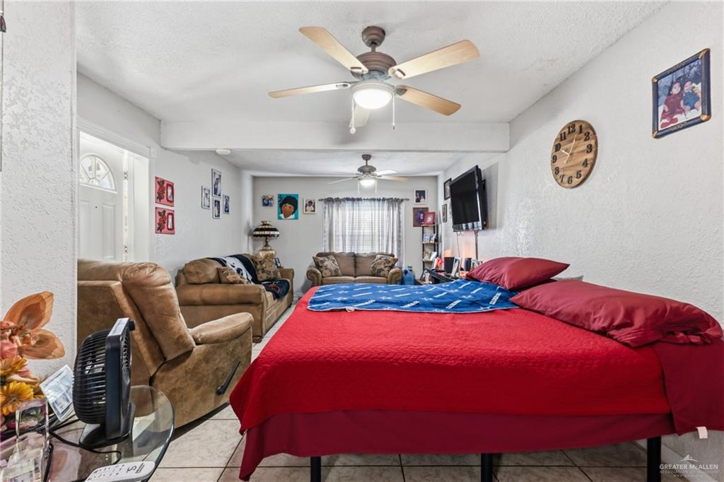 Photo 8 of 2124 Hawk Avenue