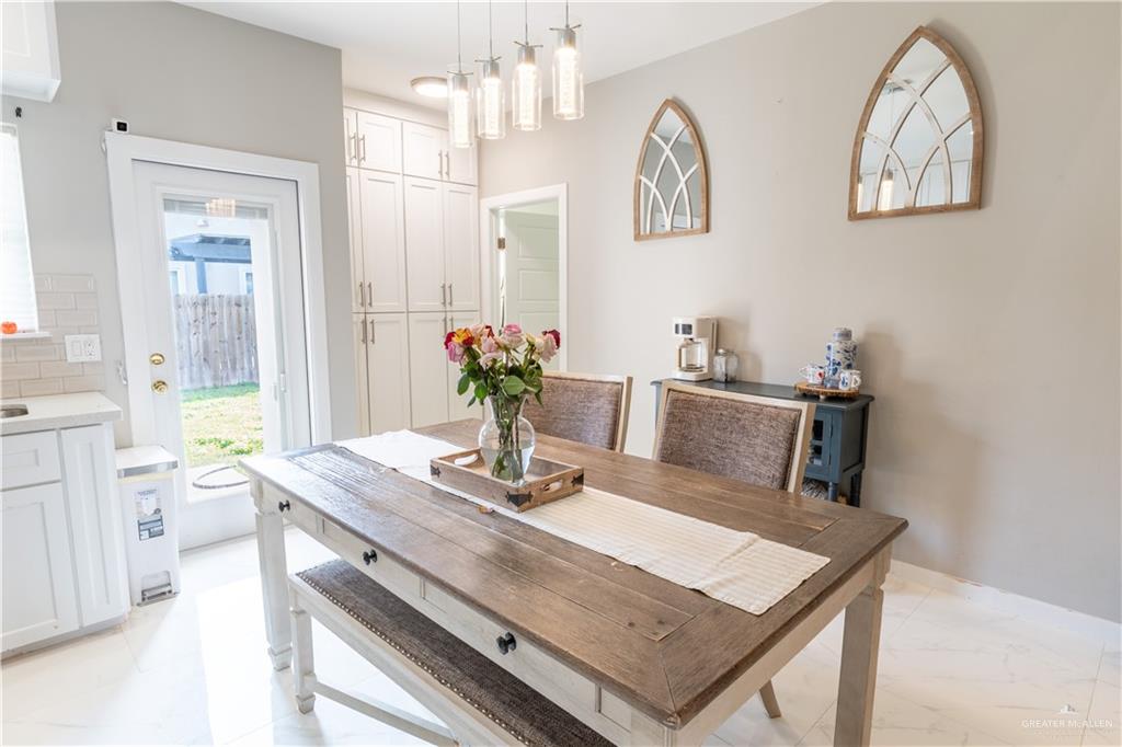 Photo 6 of 2306 Corales Street
