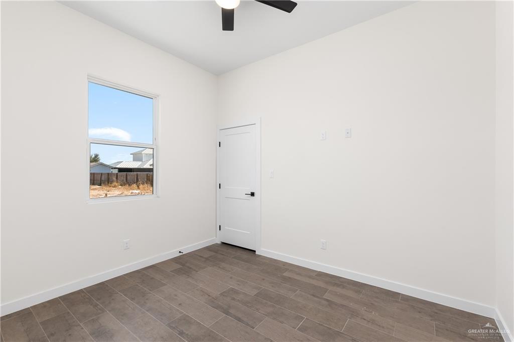 Photo 15 of 703 25th Street