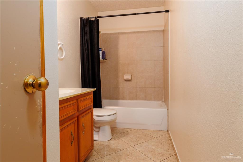 Photo 12 of 2228 31st Street