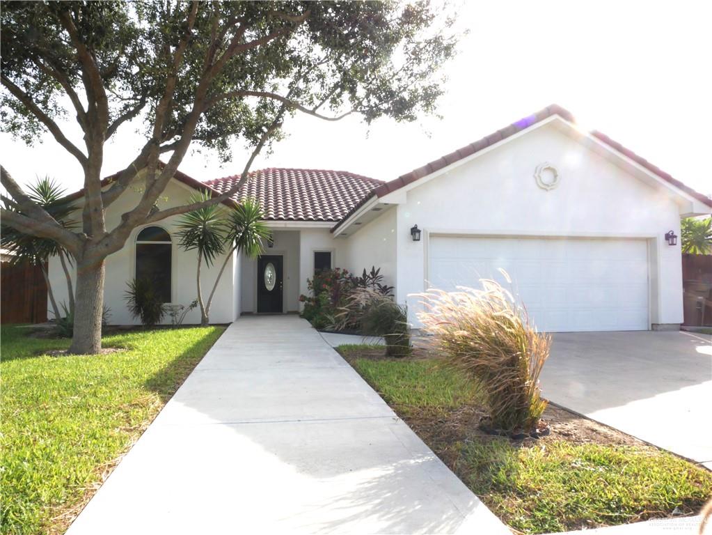 Single Family home at 3505 Macquarie Drive, Edinburg, Texas