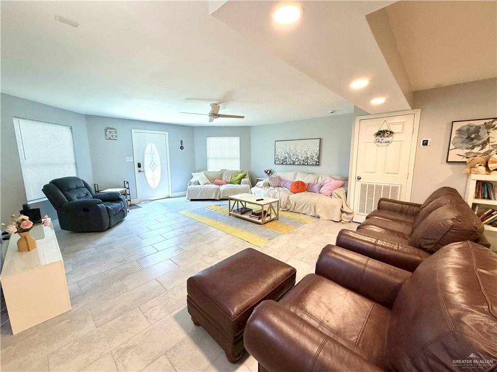 Photo 3 of 404 16th Street
