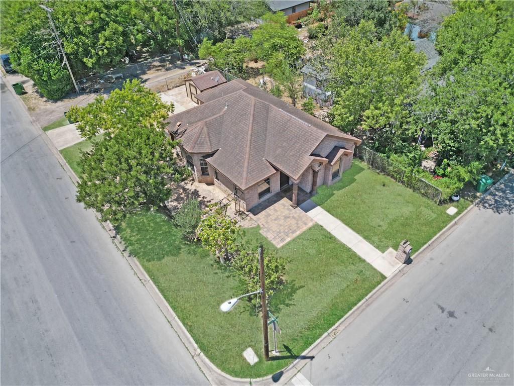 Photo 4 of 501 Erica Street