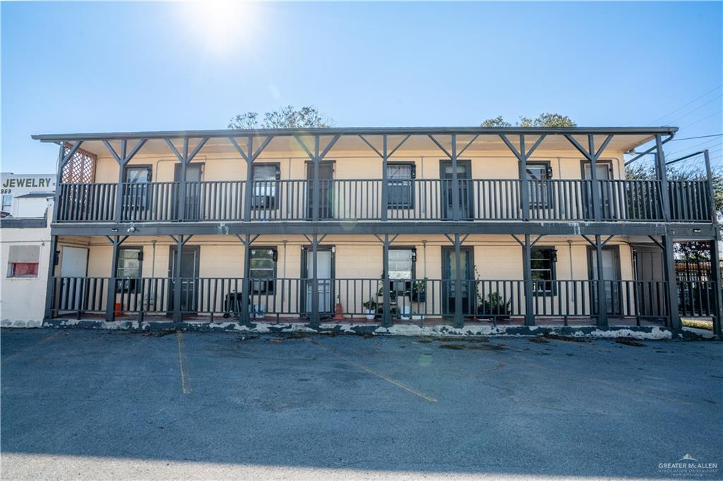 Photo 2 of 130 Texas Avenue #8