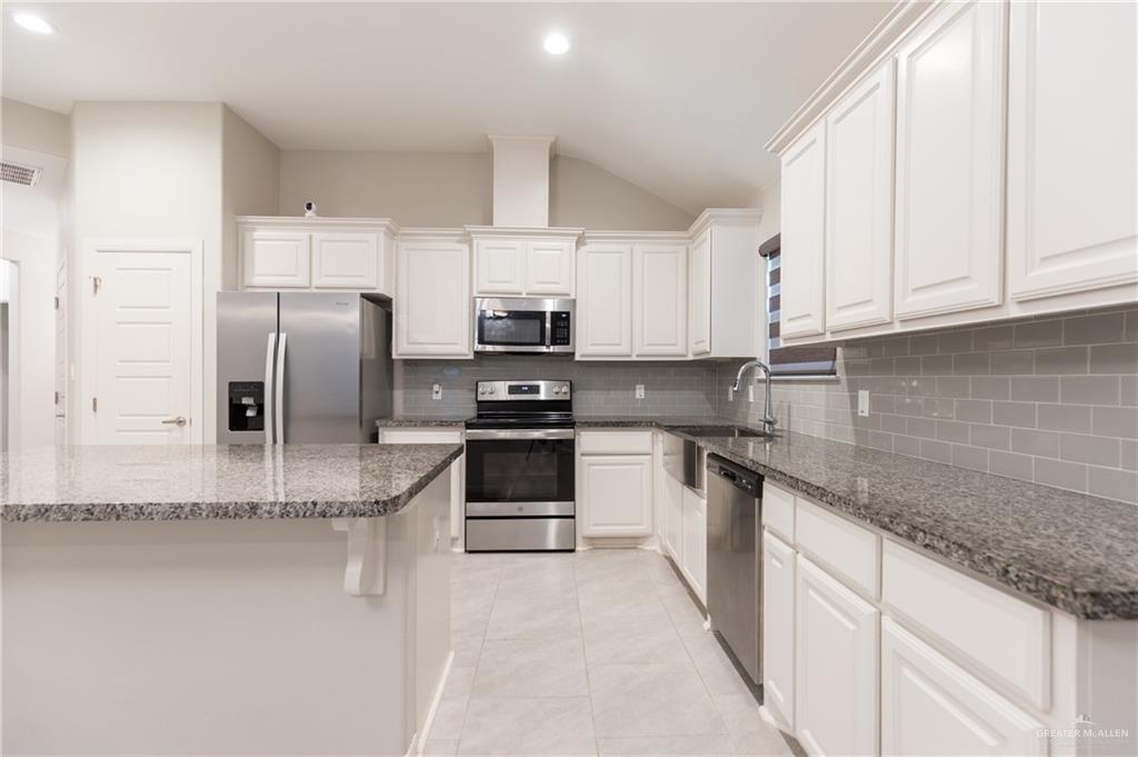 Photo 9 of 2071 Retama Street