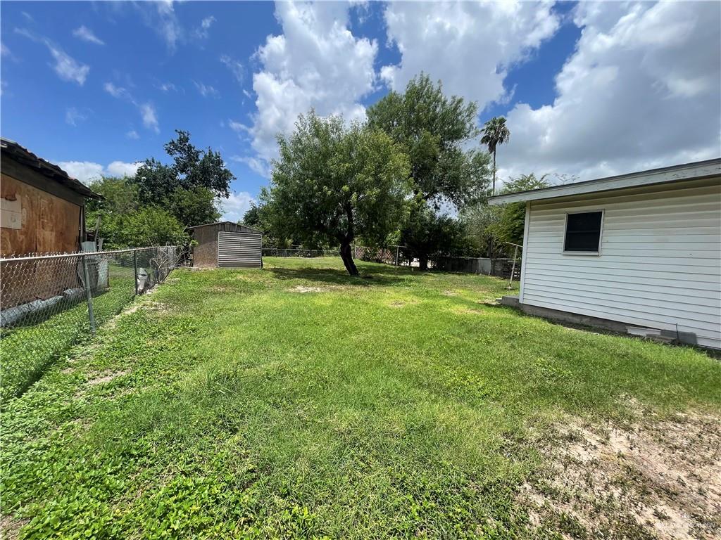 Photo 12 of 734 Acacia Avenue