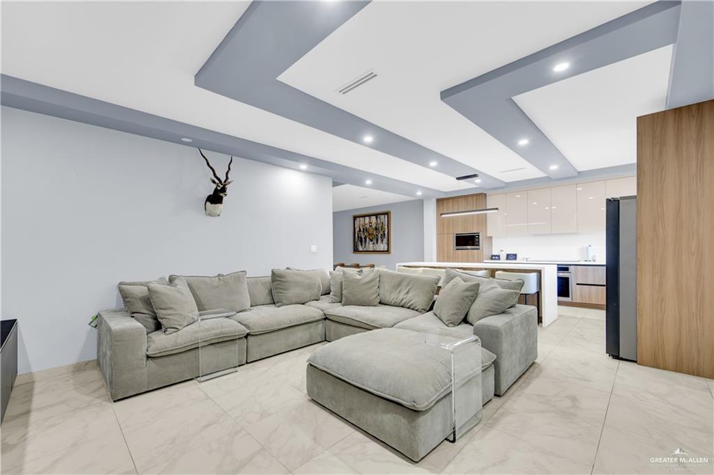 Photo 6 of 2403 Dominique Street