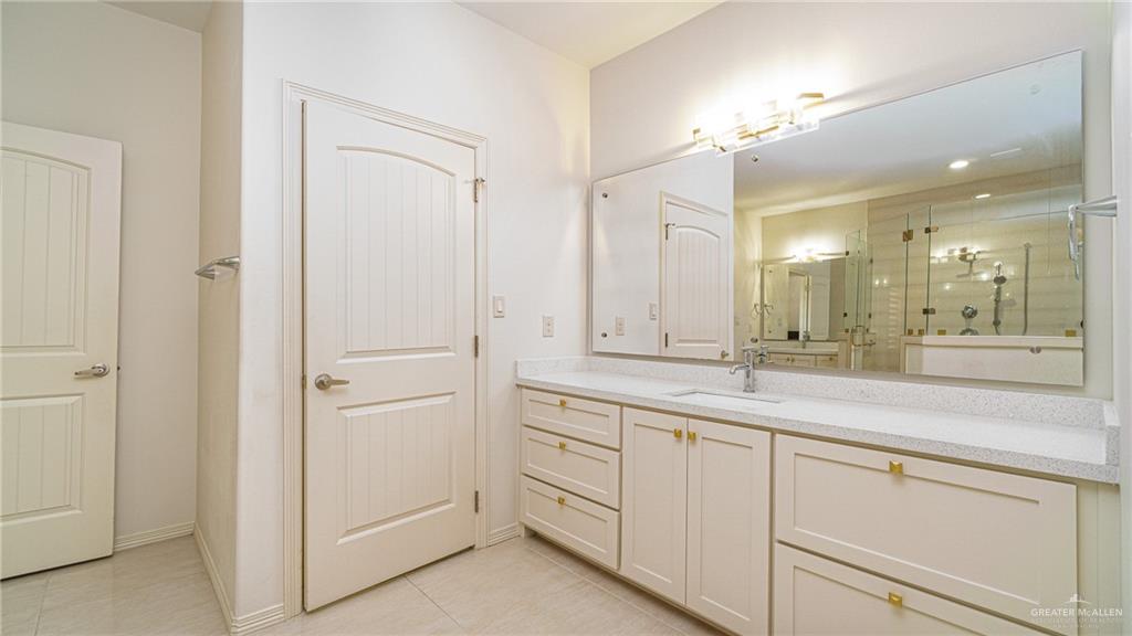Photo 7 of 2313 Baylor Avenue