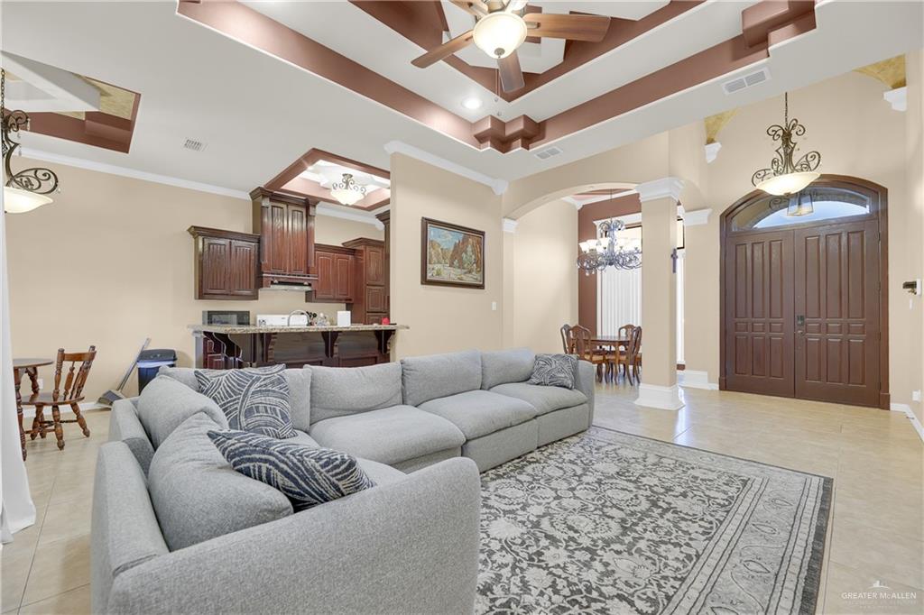 Photo 5 of 5012 Dogwood Street