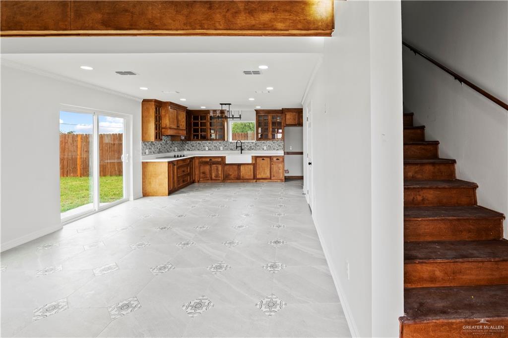 Photo 3 of 1404 Karen Drive #A