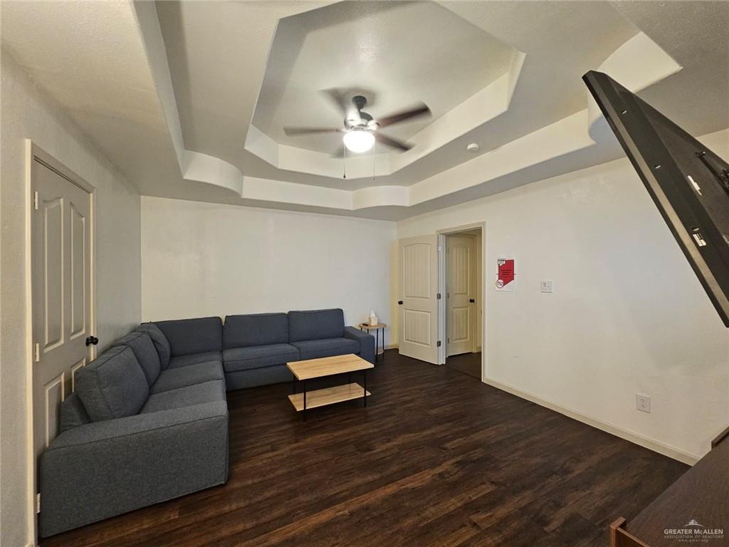 Photo 21 of 2704 6th Street