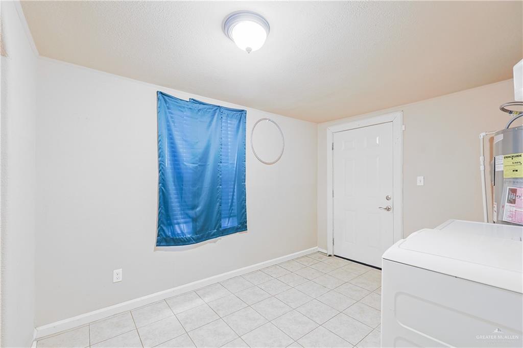 Photo 13 of 742 Texas Avenue